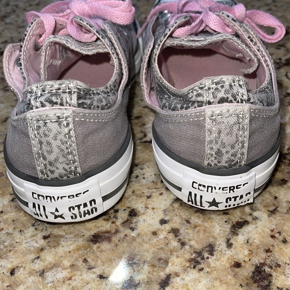 Converse - Picture 6 of 8